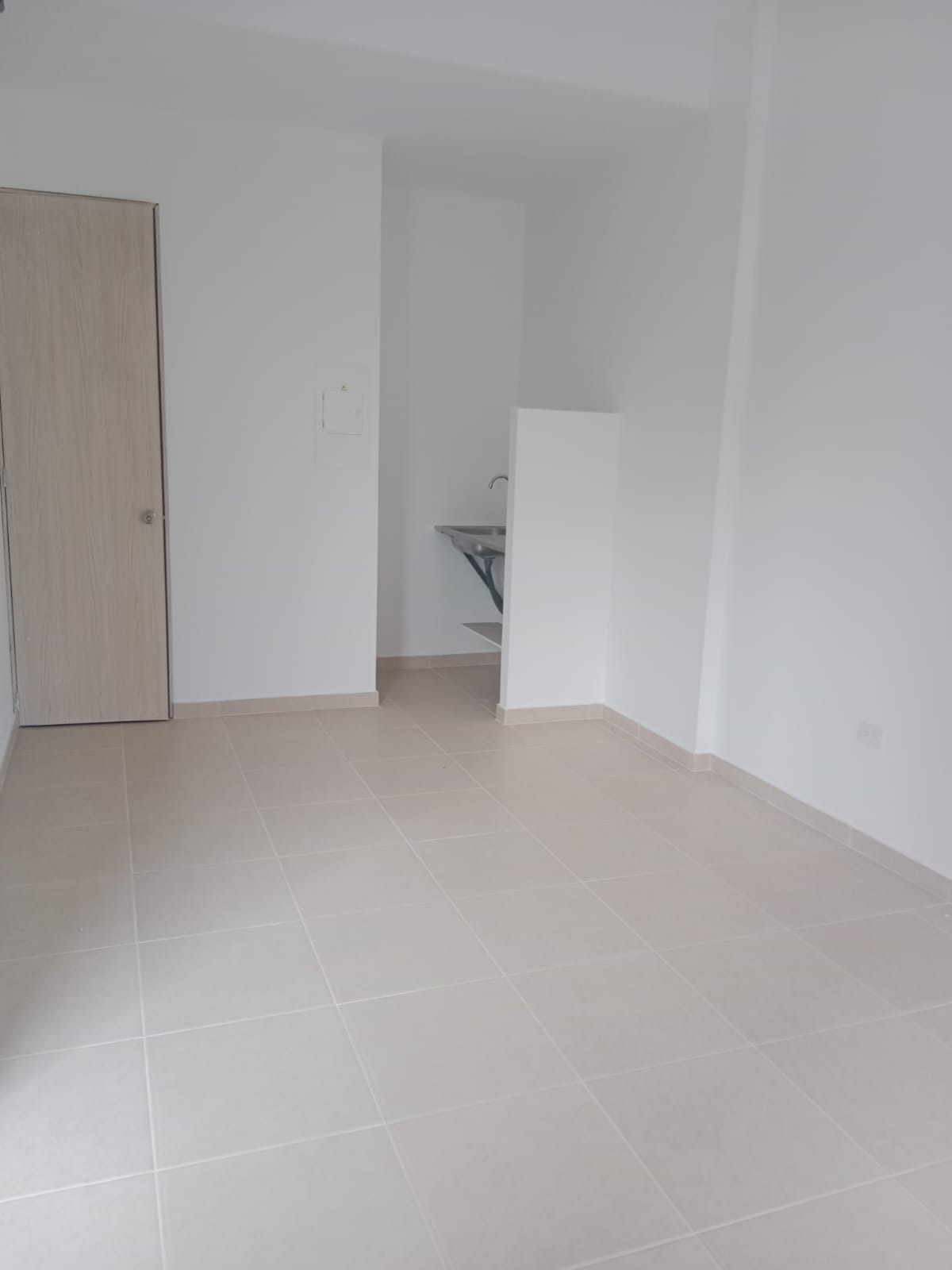 VENTA LOCAL CONJUNTO SAHARA SUR DE CALI CH
