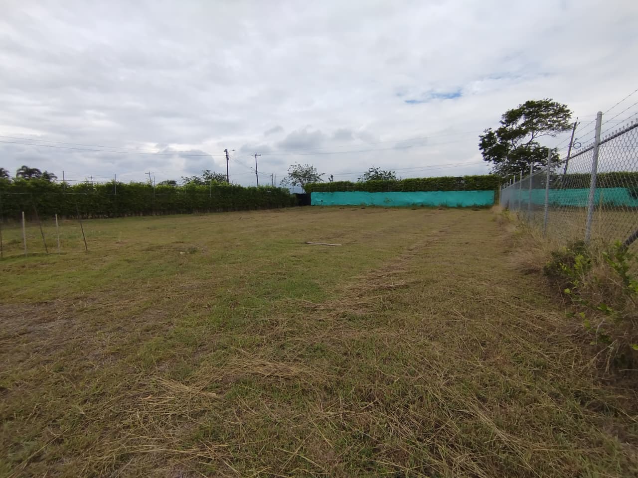 VENTA LOTE ESQUINERO CONDOMINIO RINCON DE MATAPALO ROZO CH