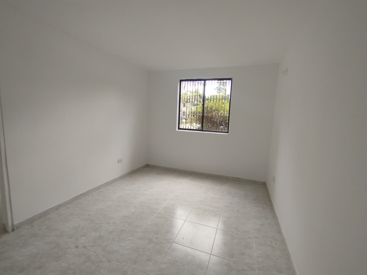 VENTA APARTAMENTO CONJUNTO PRIMERO DE MAYO 1ER PISO SUR DE CALI