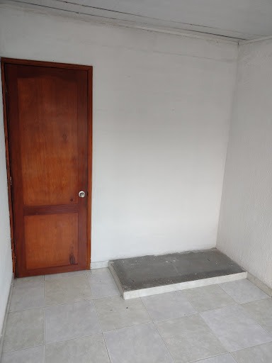 SE VENDE CASA EN SANTA BARBARA
