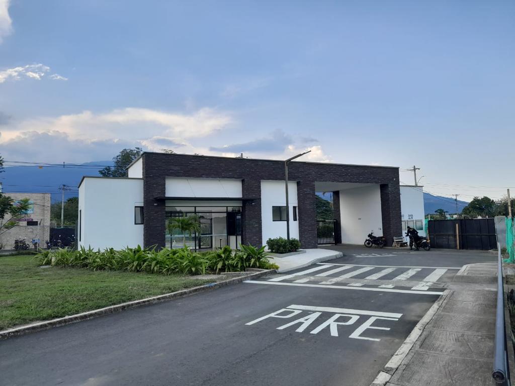 VENTA DE LOTE AL SUR LAS MERCEDES