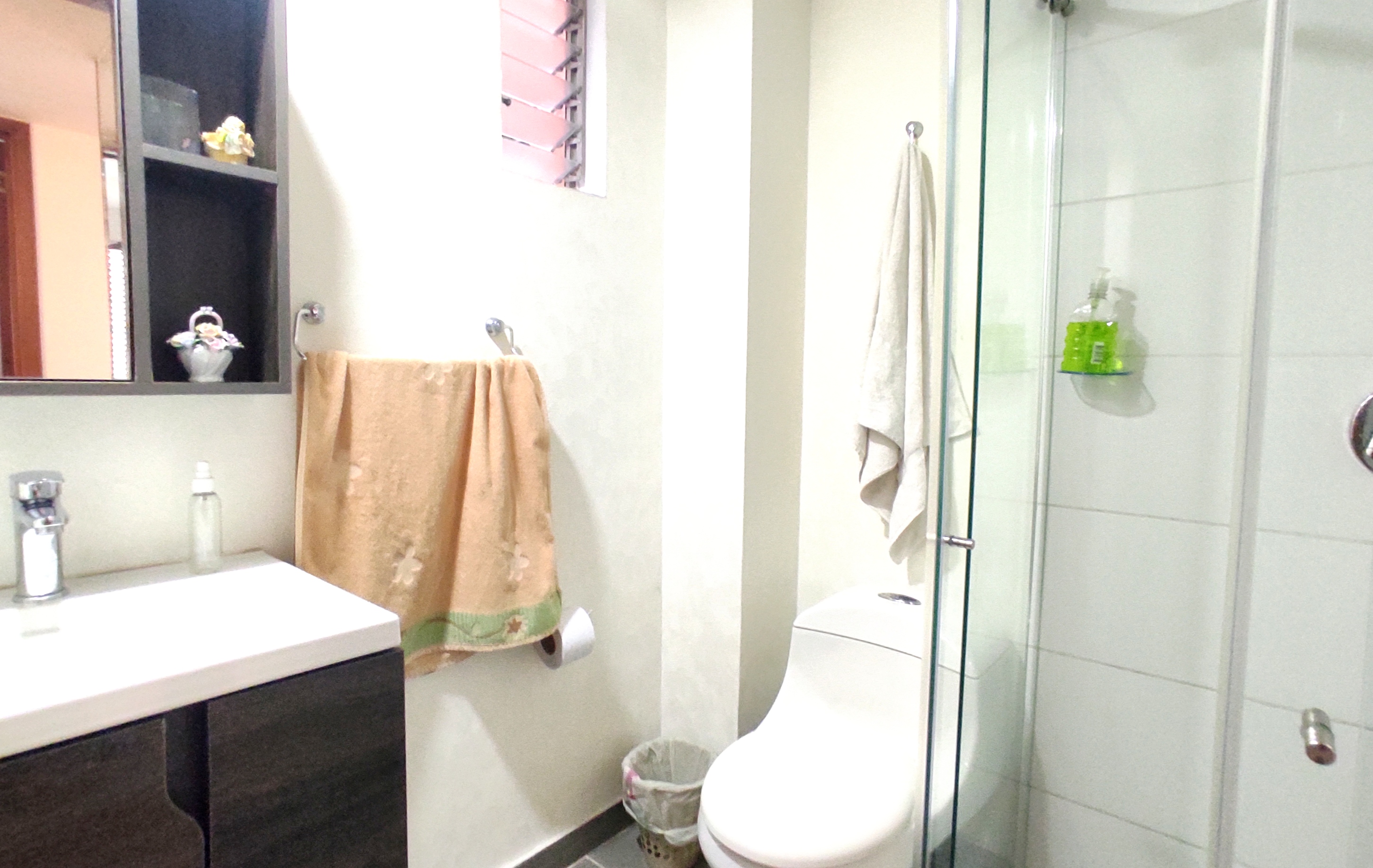VENTA DE APARTAMENTO EN LA HACIENDA, CALI