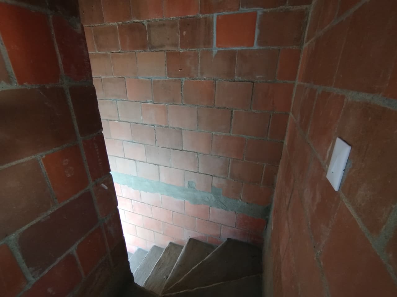 VENTA CASA OBRA GRIS CONJUNTO RES. ENTREVIENTOS JAMUNDI CH