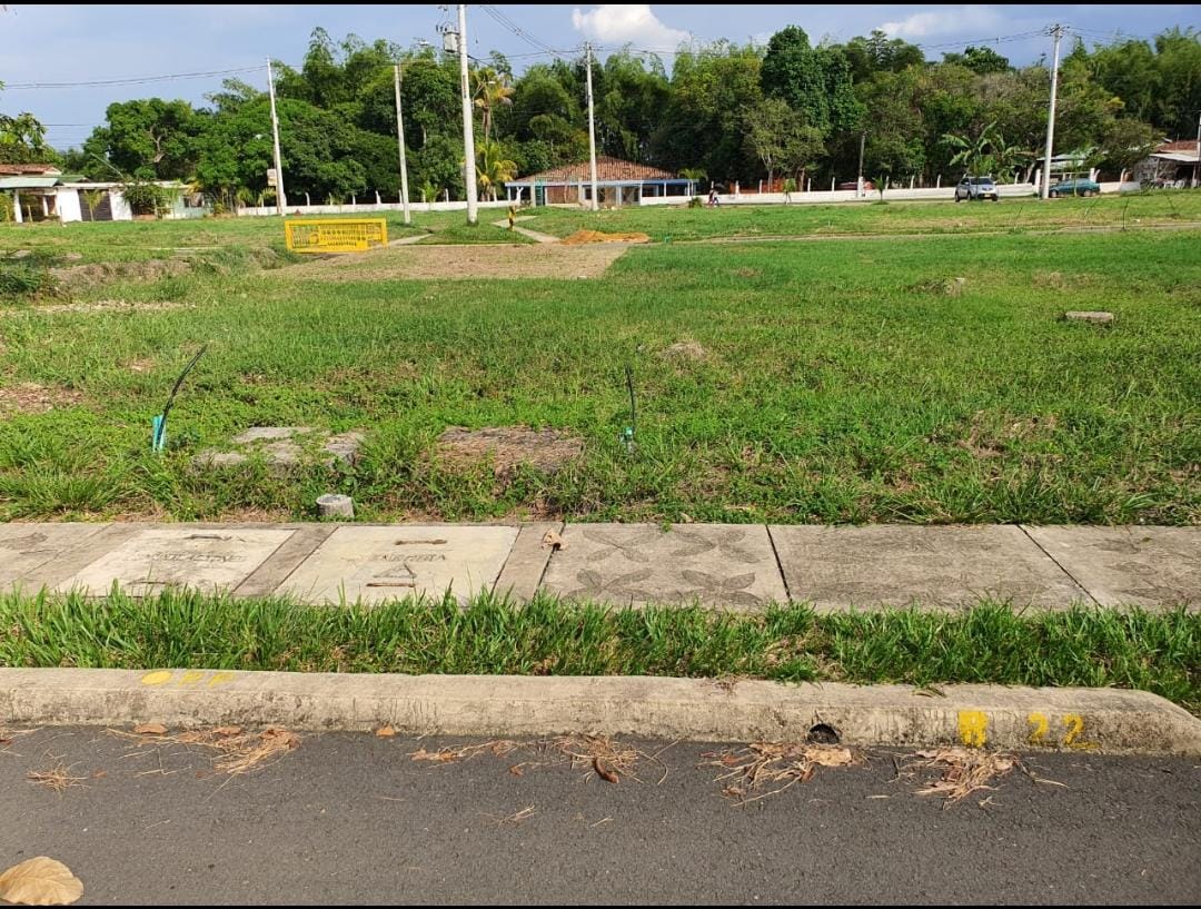 VENTA DE LOTE 72M2, URBANIZACION TIO TOM, POTRERITO, JAMUNDI CH-JV