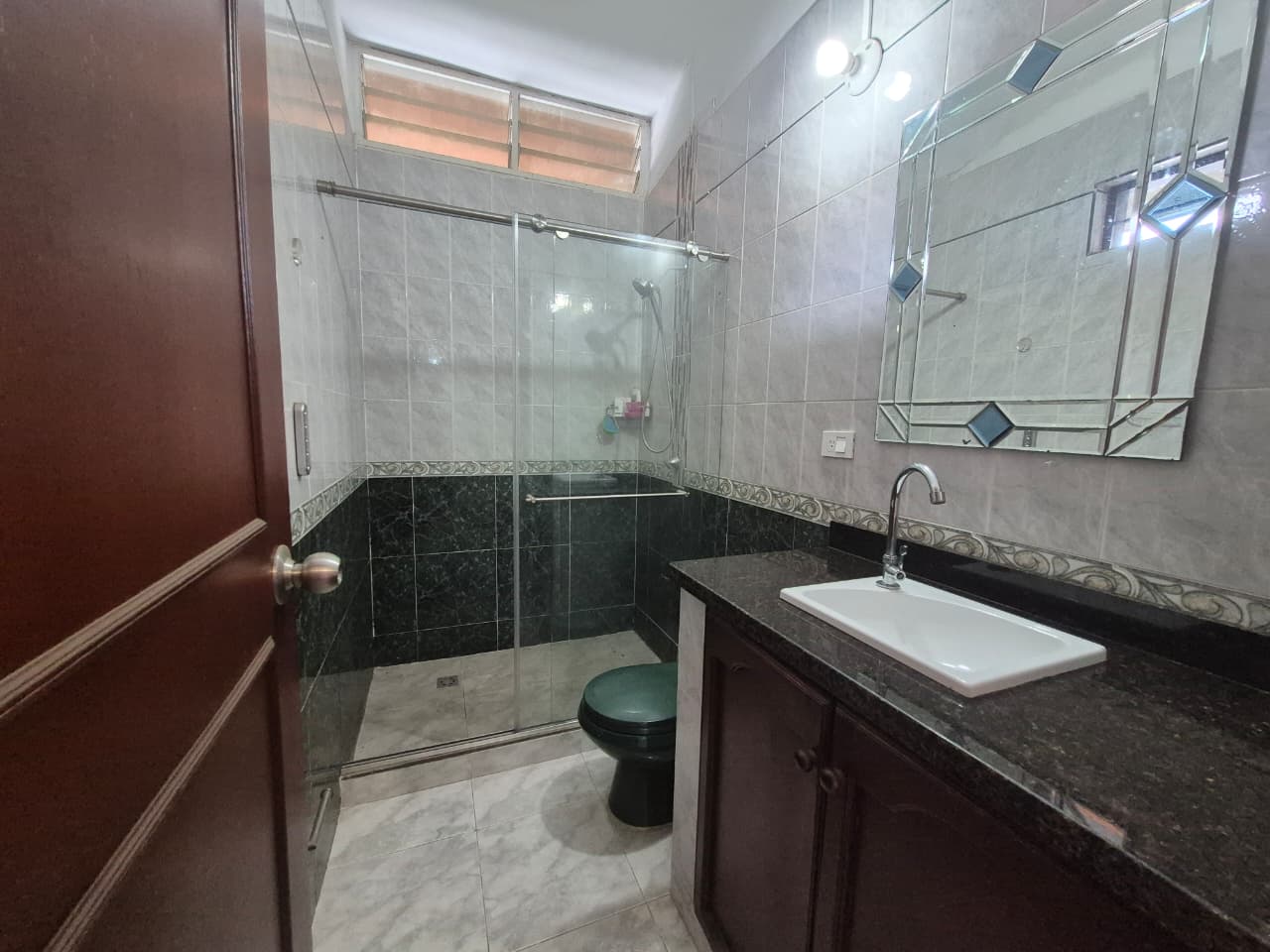 Venta Casa 3 niveles Melendez cali