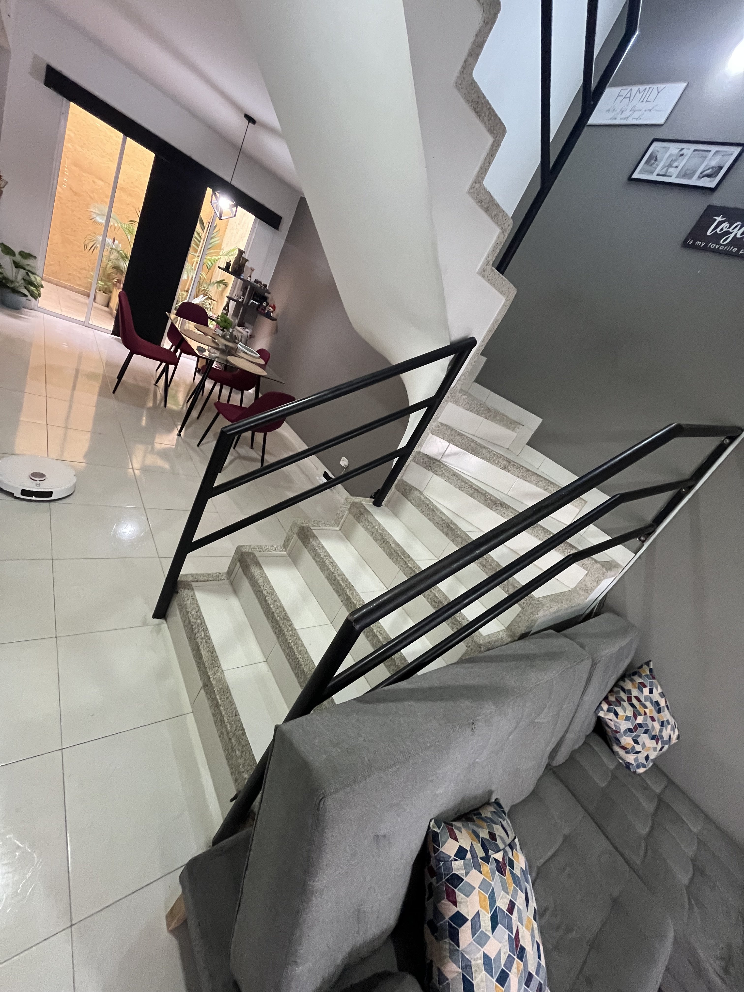 SE VENDE CASA CON 4 HABITACIONES EN EL CANEY