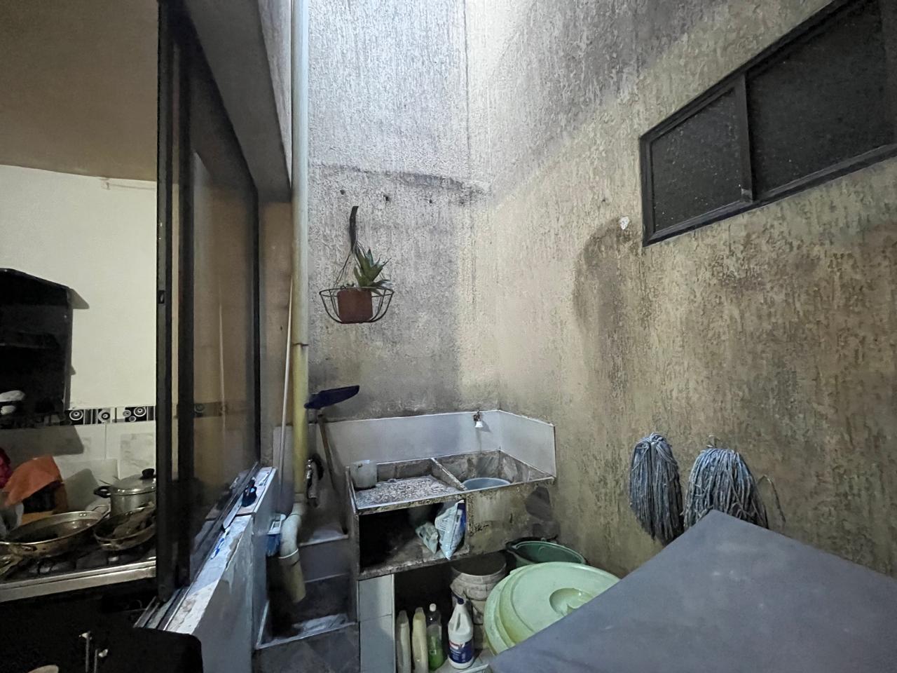 SE VENDE CASA EN CRISTOBAL COLON RQ