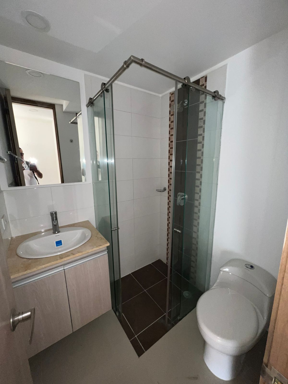 VENTA DE APARTAMENTO KERETARO DEL VIENTO, LA FLORA - CALI.