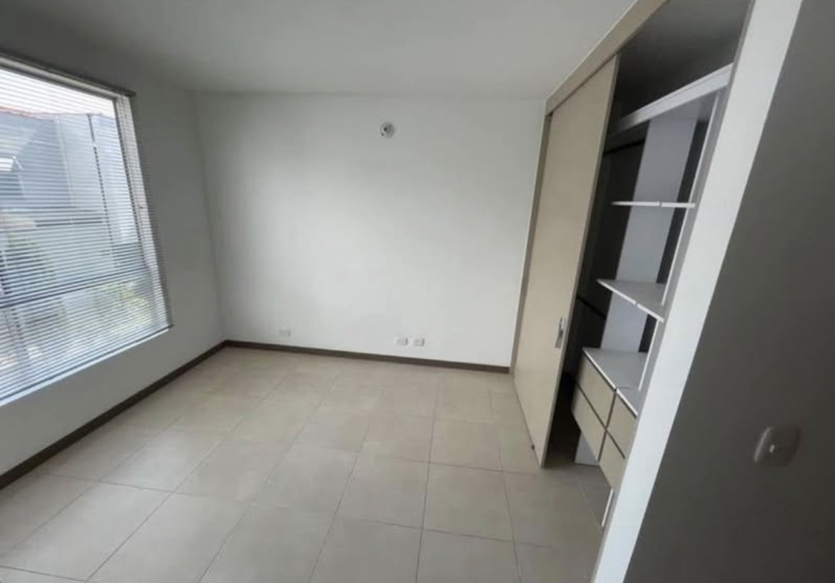 VENDO CASA EN CIUDAD COUNTRY JAMUNDI JT