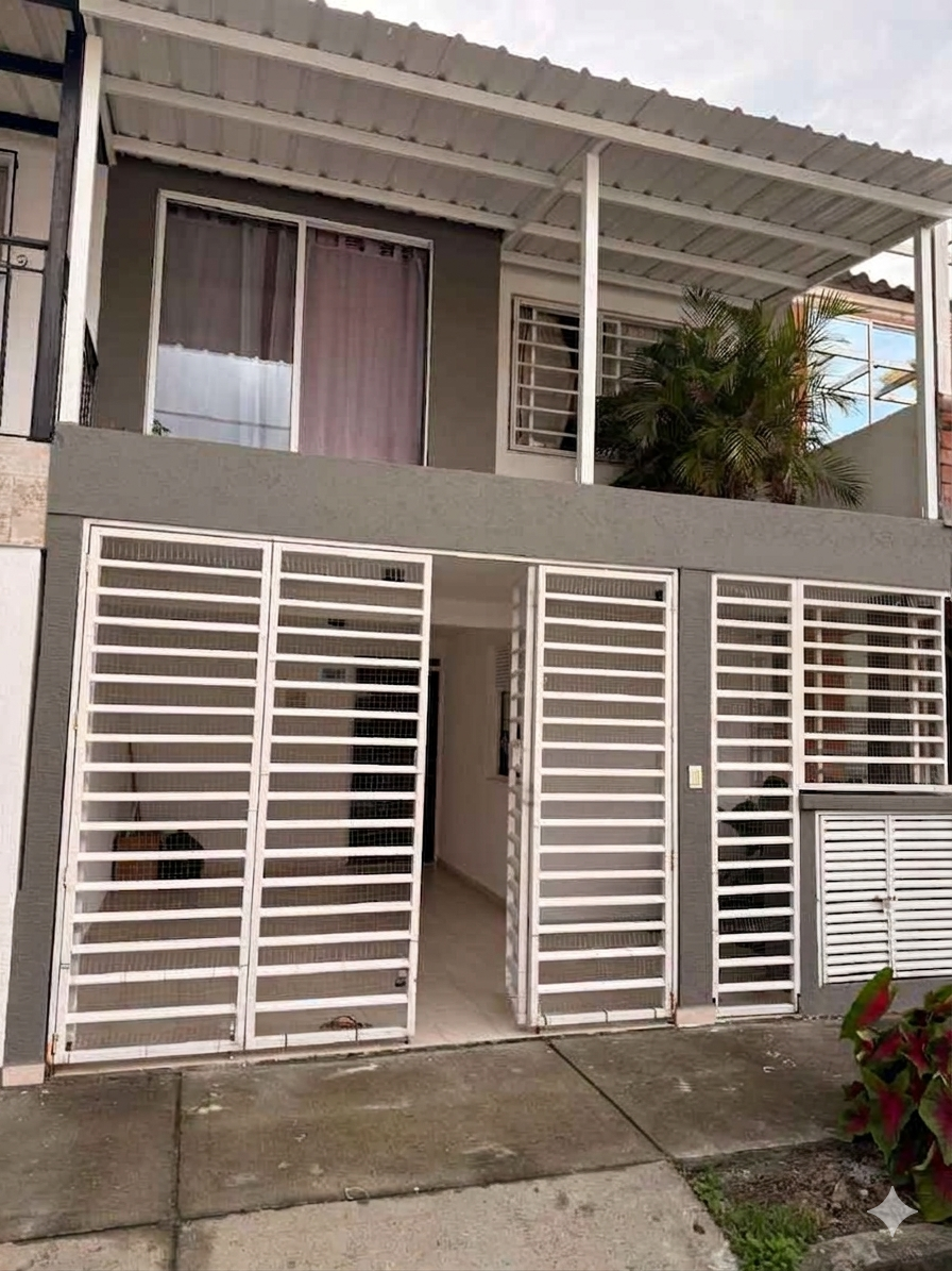 VENTA CASA 2 PISOS B. LA ALBORADA II JAMUNDI CH