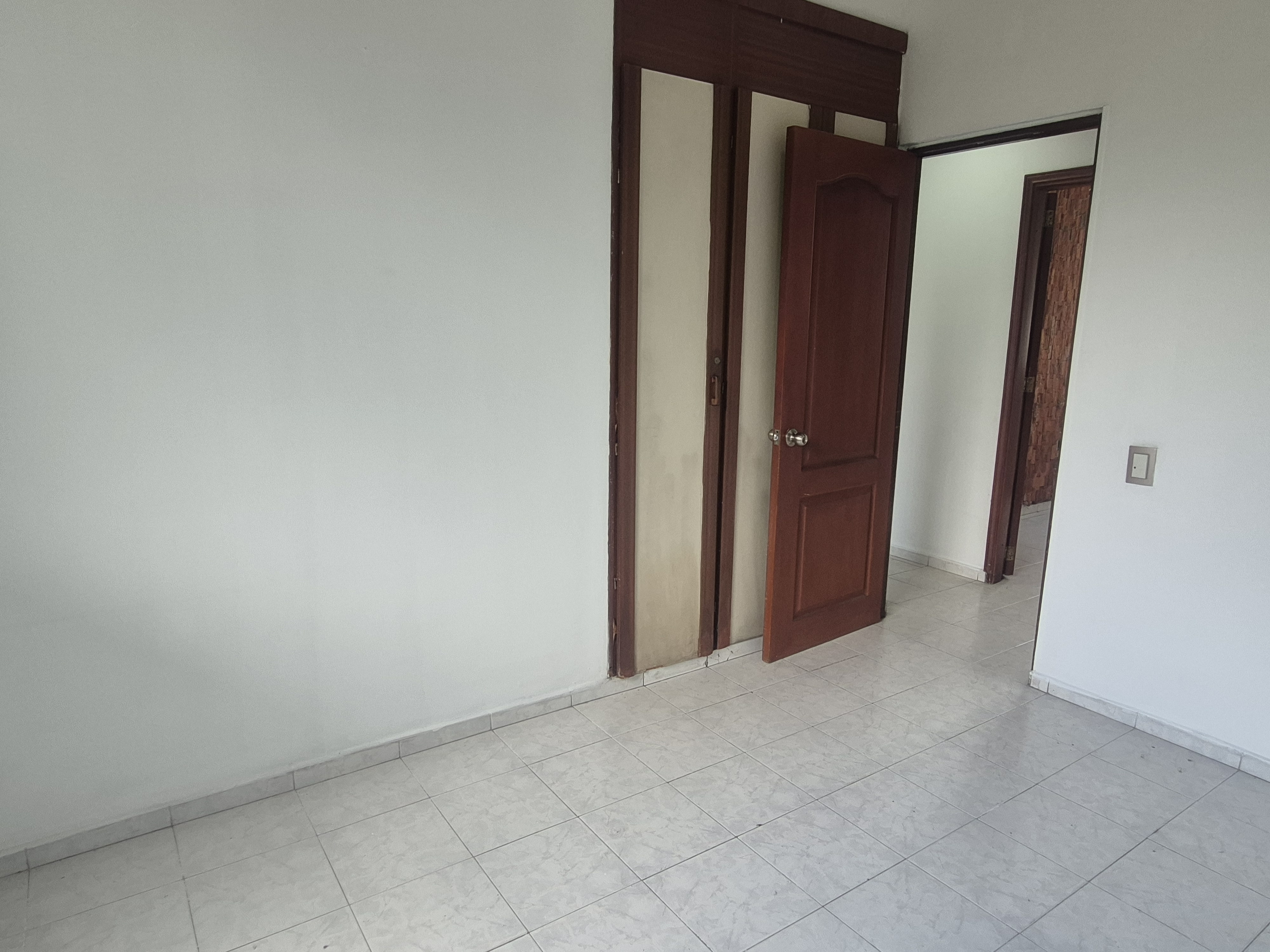 VENTA APARTAMENTO SANTA ANITA, CALI