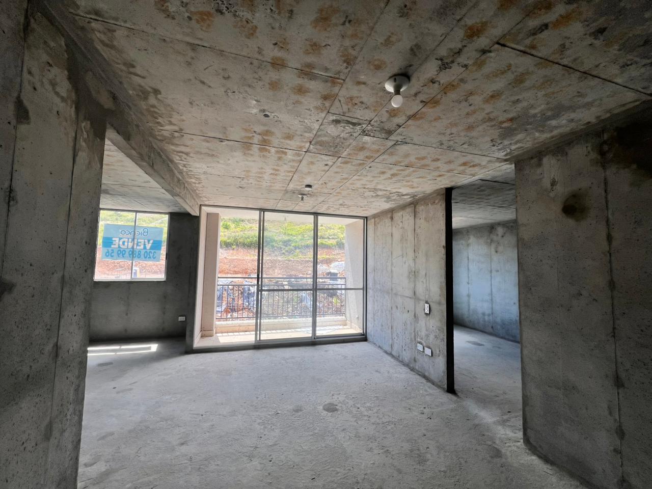 Se Vende Apartamento En Guabinas (Obra Gris)