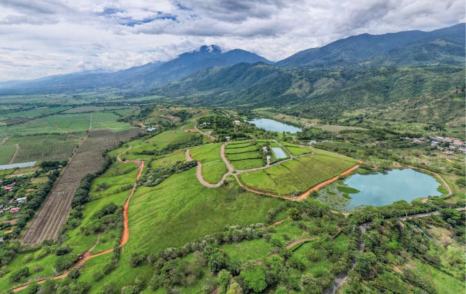 VENTA LOTE LAGOS DE  MARACAIBO PALMIRA
