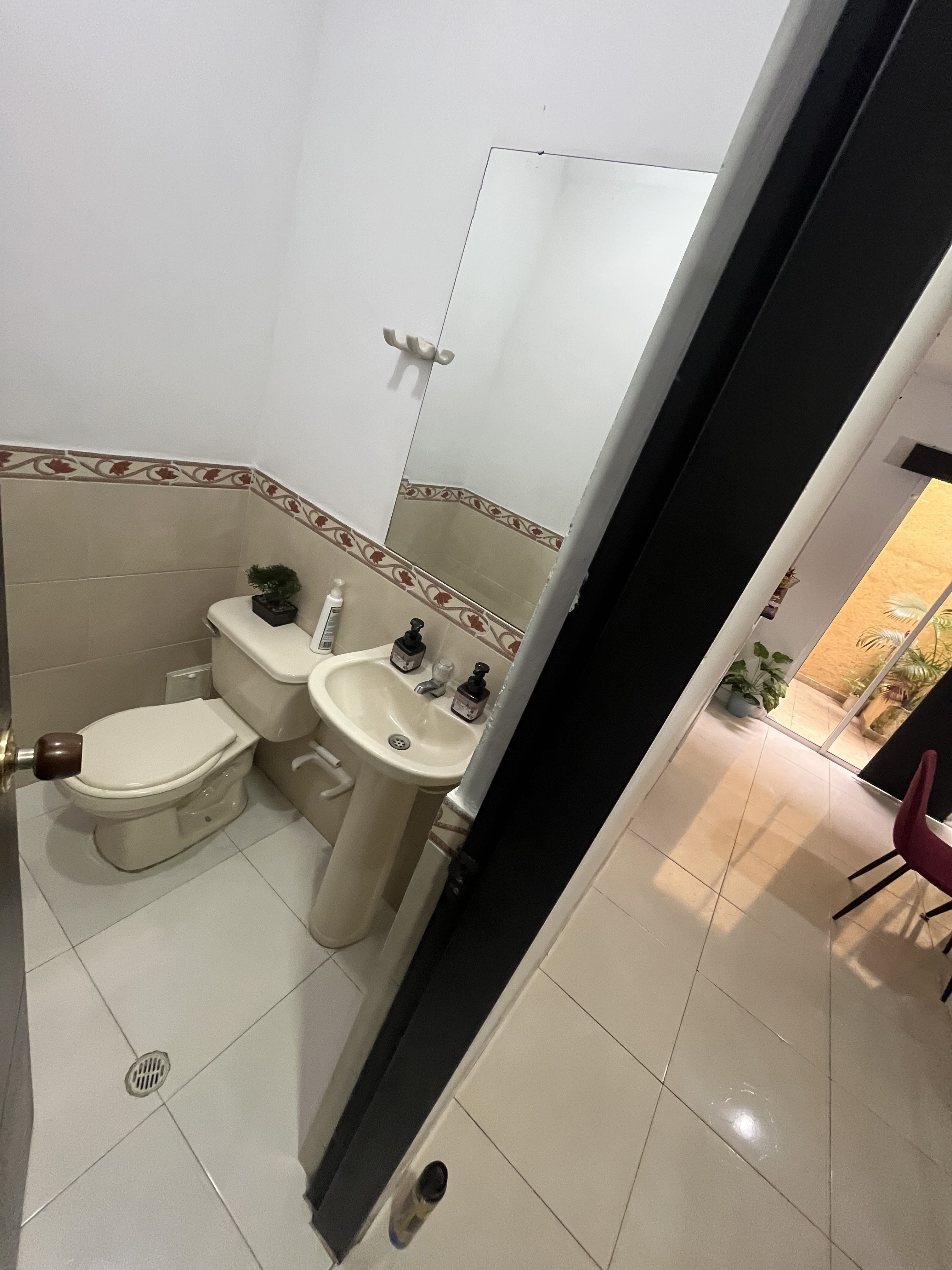 SE VENDE CASA CON 4 HABITACIONES EN EL CANEY