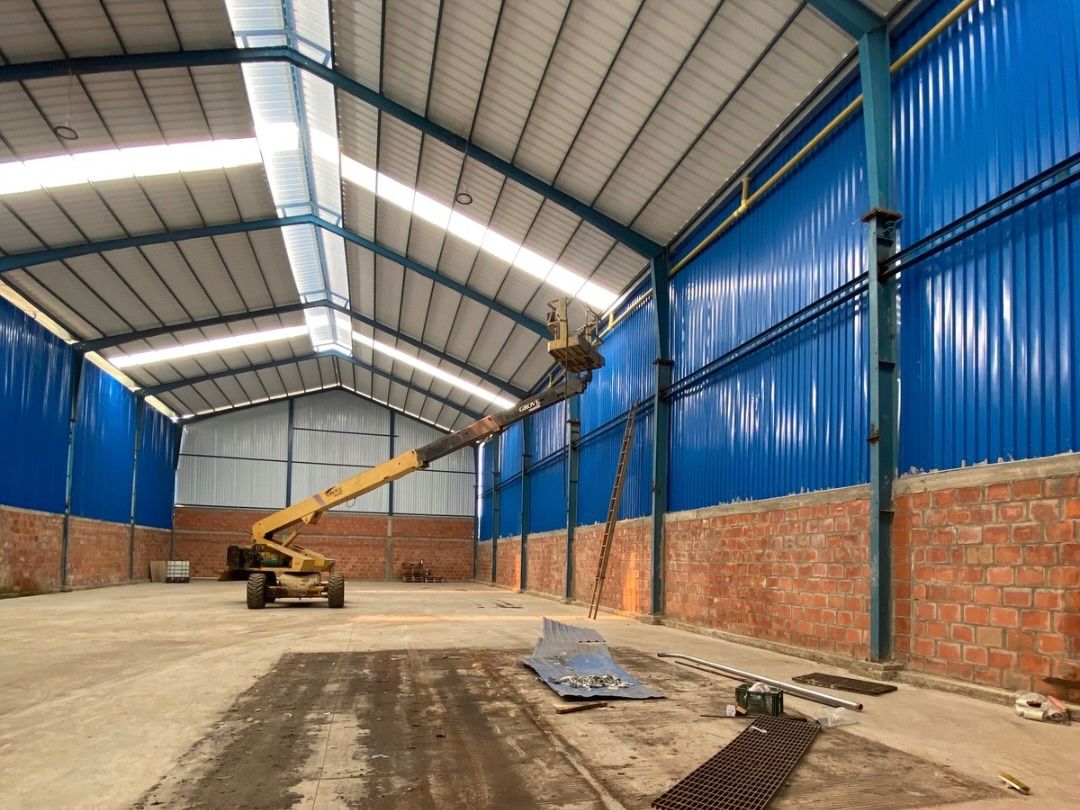SE VENDE BODEGA DE 750MTS EN CAUCASECO