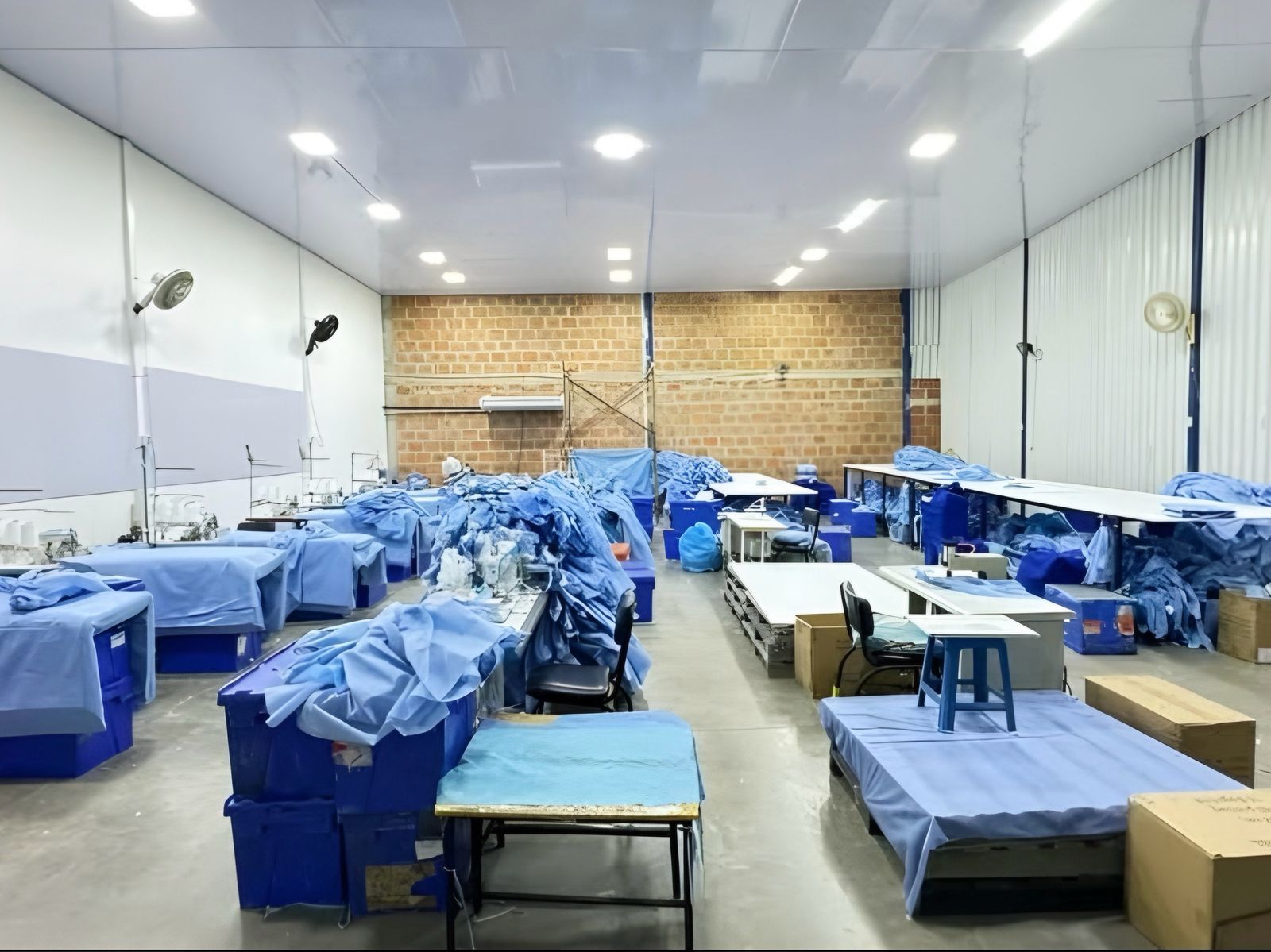SE VENDE BODEGA DE 861MTS EN EL TRONCAL