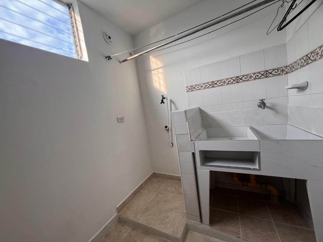 Apartamento En Venta Conj. Kumanday B/ Barranquilla - Norte - Cali KF