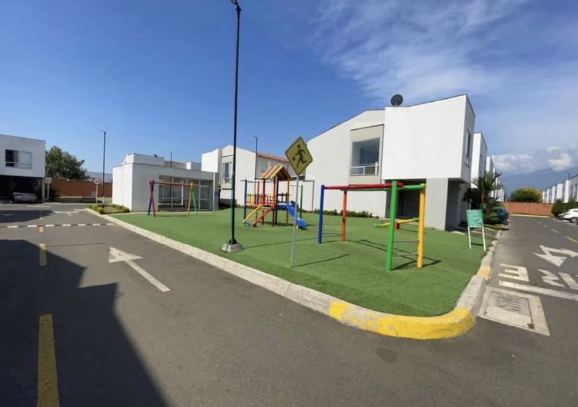 VENDO CASA EN CIUDAD COUNTRY JAMUNDI JT
