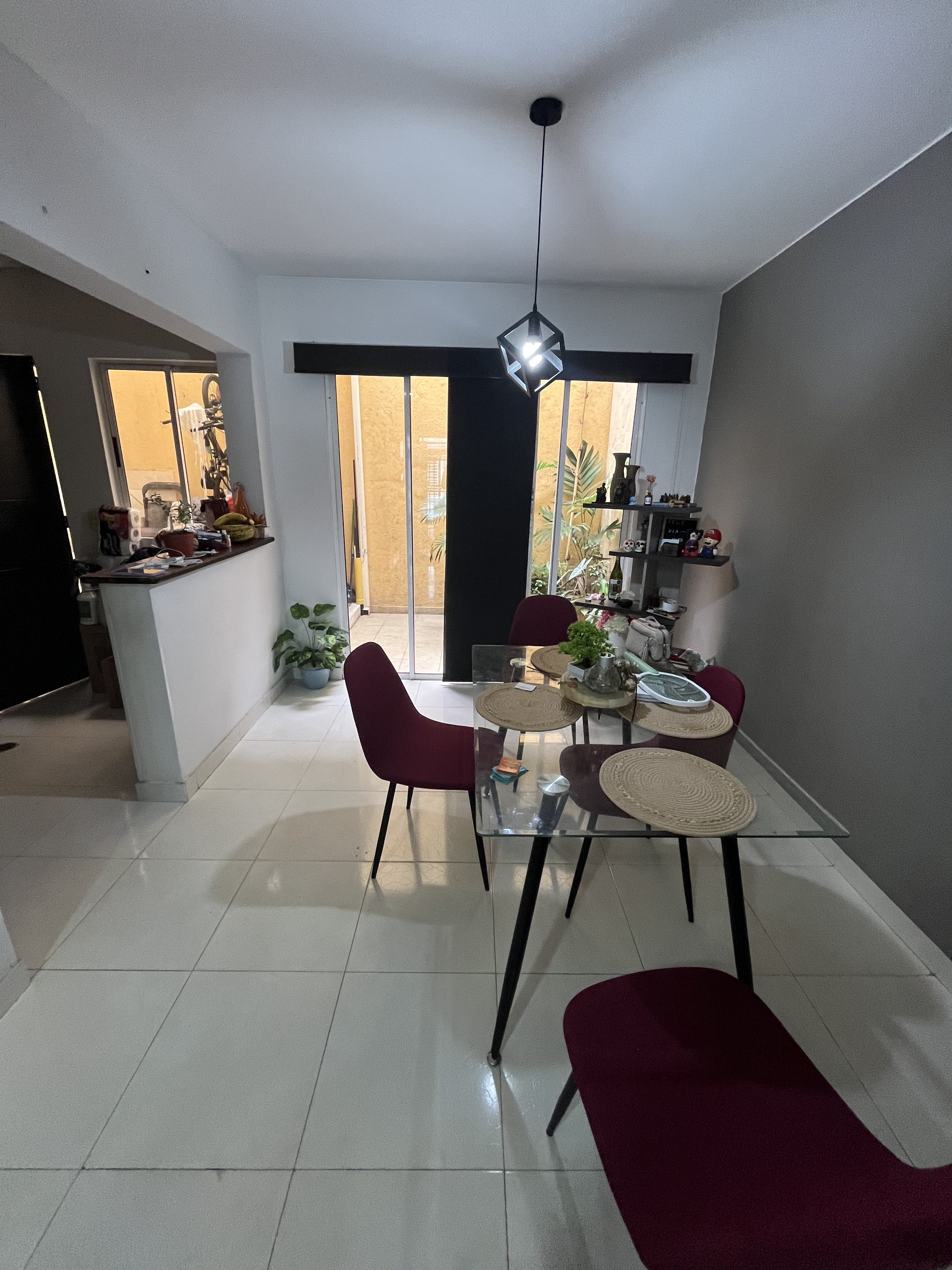 SE VENDE CASA CON 4 HABITACIONES EN EL CANEY