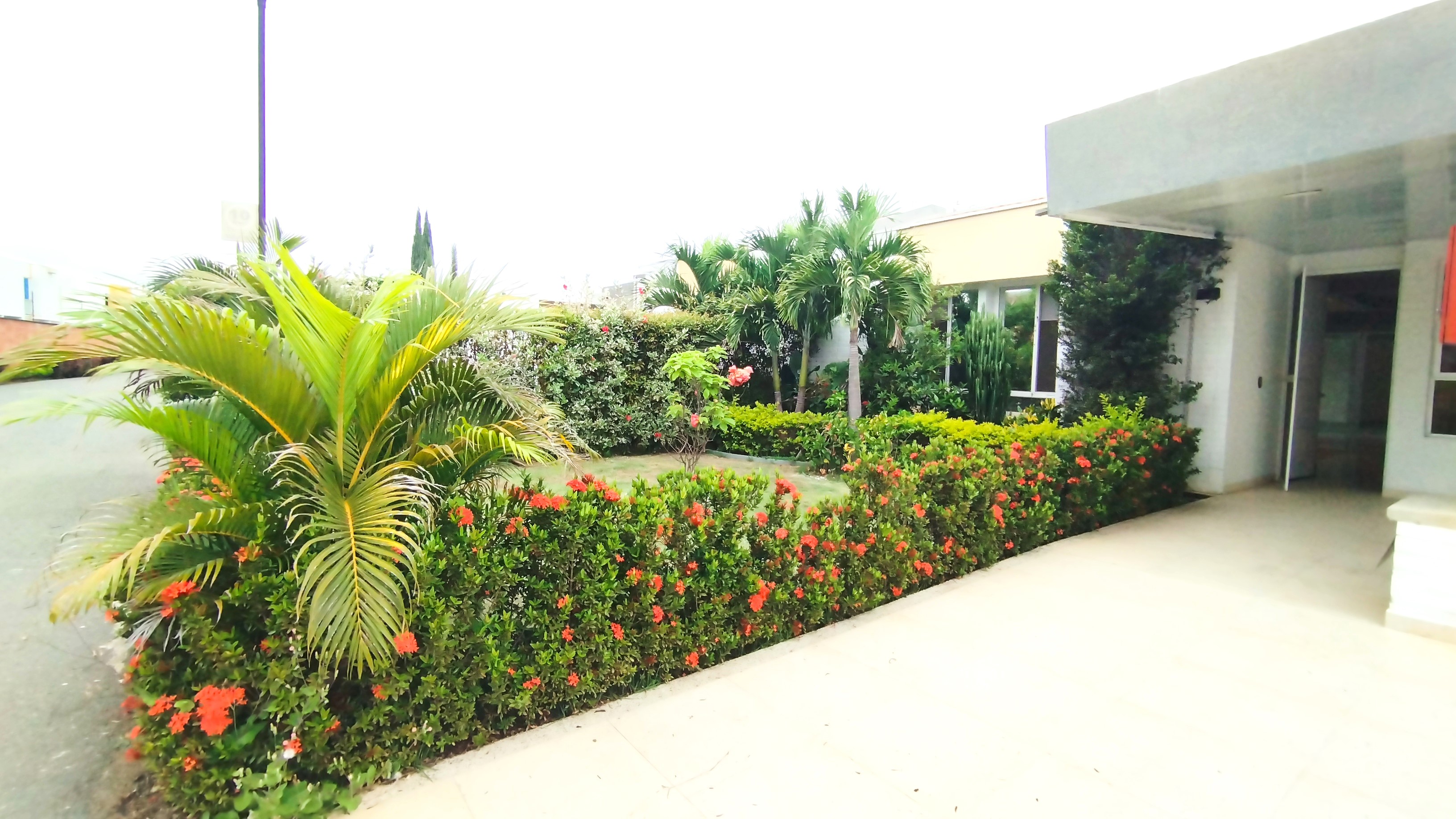 CONJUNTO RESIDENCIAL AZUCENAS DEL CASTILLO JAMUNDI