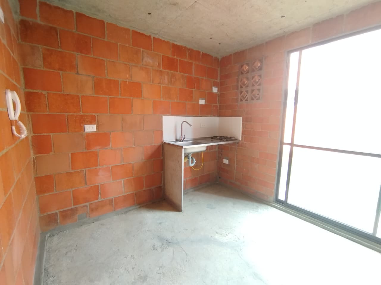 VENTA CASA OBRA GRIS CONJUNTO RES. ENTREVIENTOS JAMUNDI CH