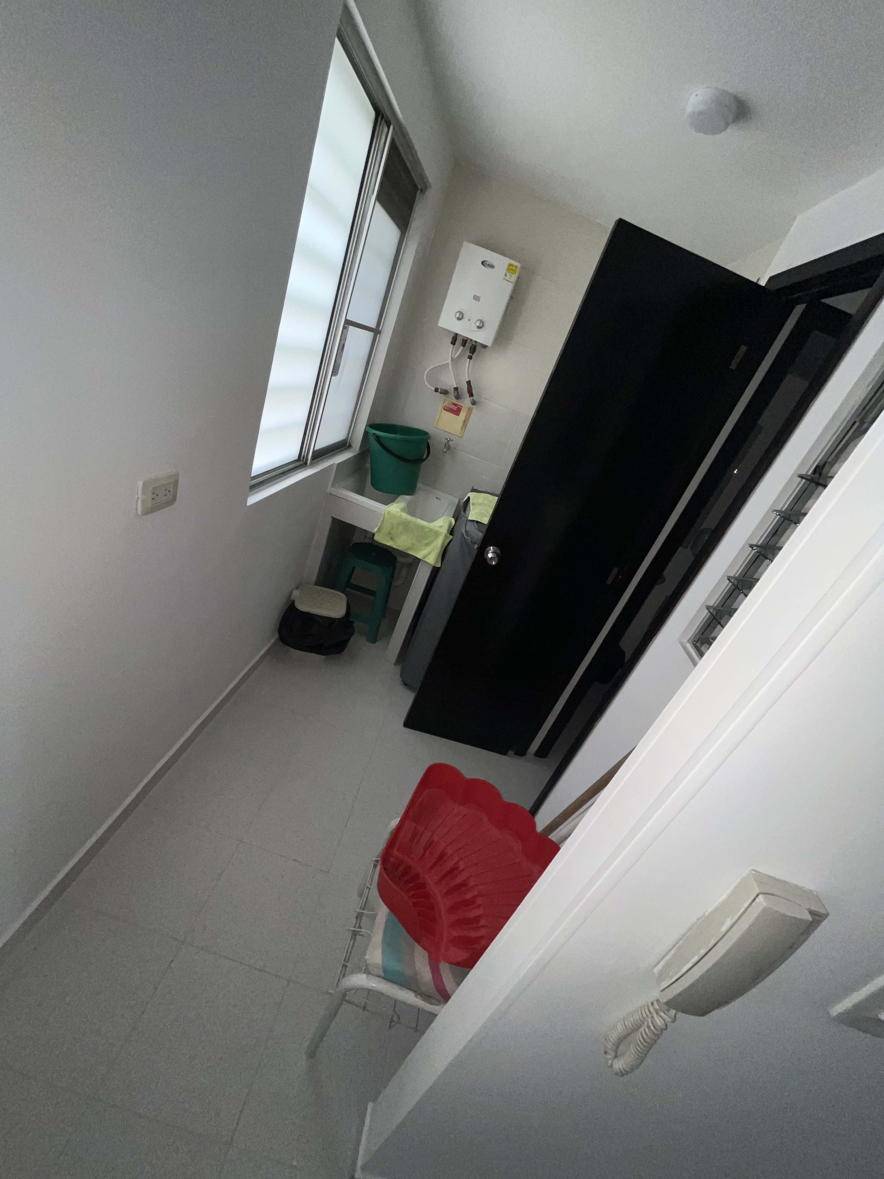 VENDO APARTAMENTO PRIMER PISO CON TERRAZA EN INGENIO