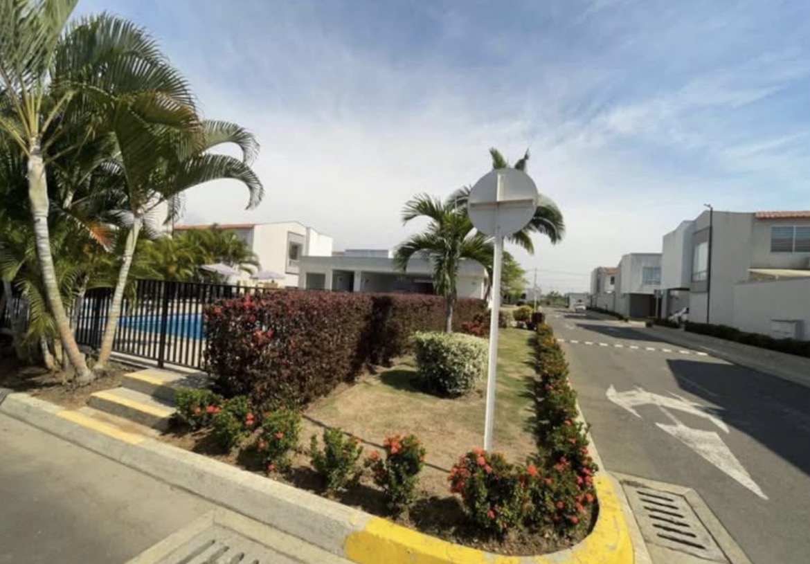 VENDO CASA EN CIUDAD COUNTRY JAMUNDI JT