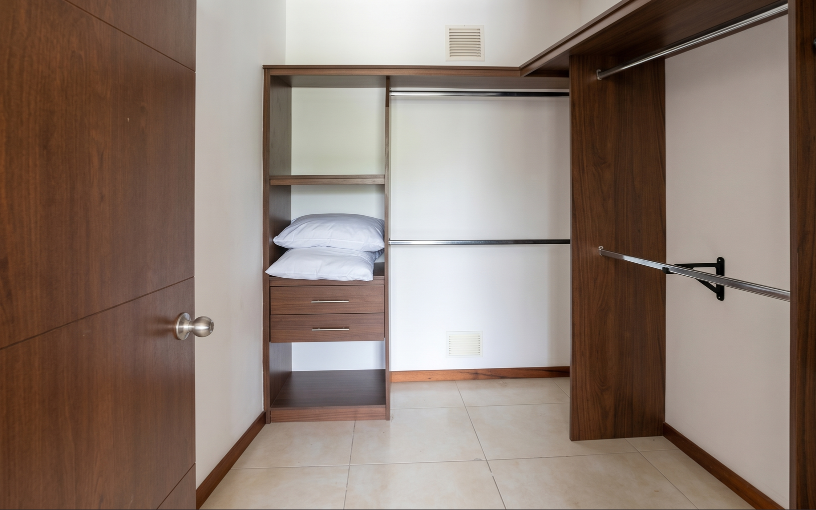 VENDO APARTAMENTO EN PARQUES DE LA BOCHA