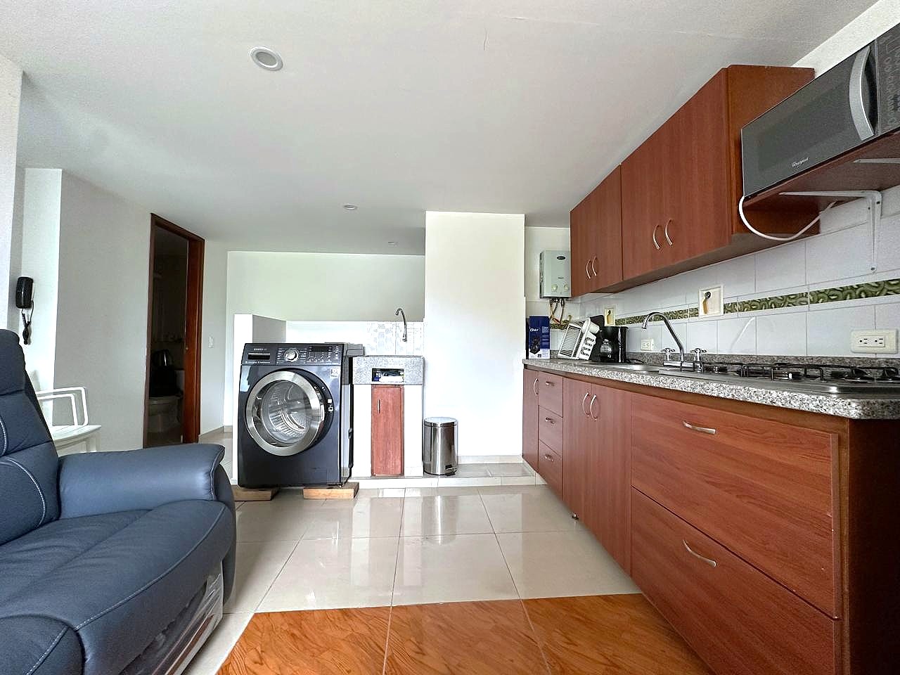 Apartaestudio En Arriendo La Castellana Medellín