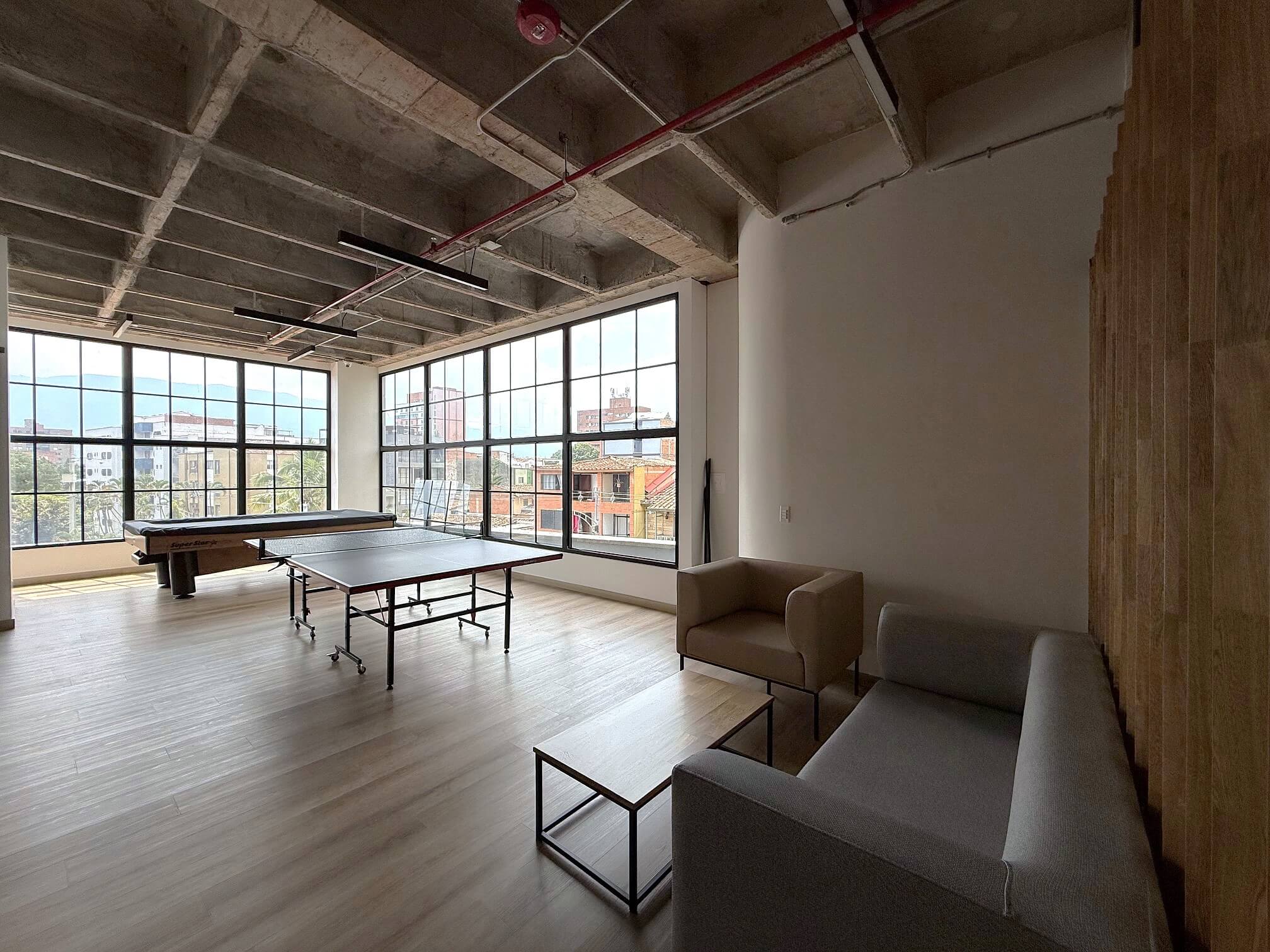 Oficina En Arriendo Los Colores Medellín Antioquia