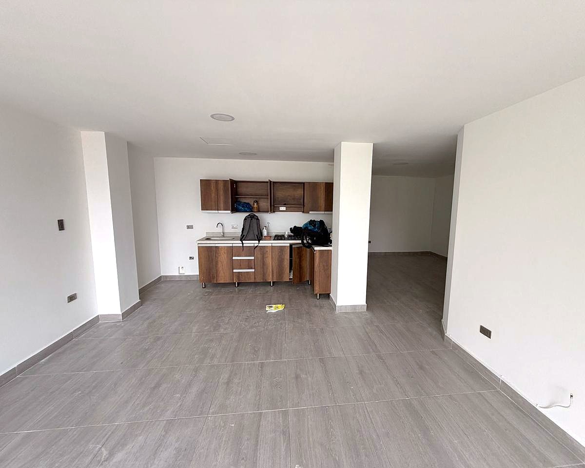 Apartamento Dúplex En Venta Barrio Cristóbal Medellín Antioquia