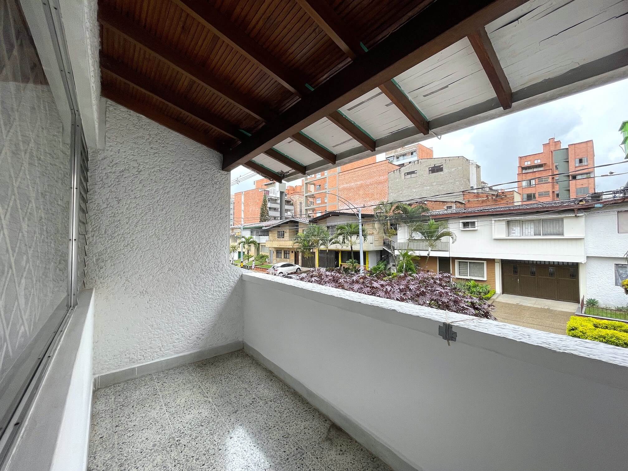 Casa Lote en Venta La Castellana Medellín