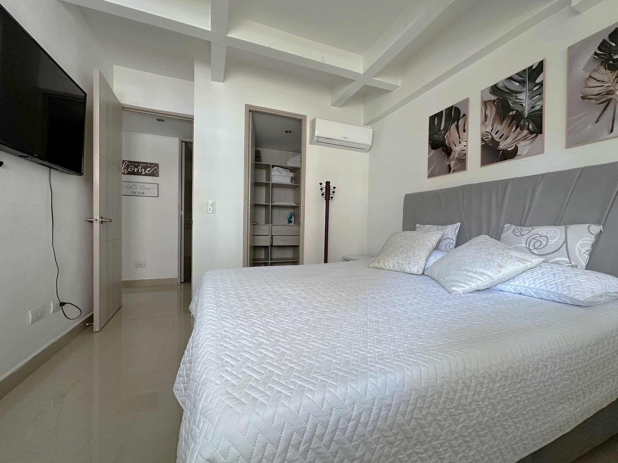 Apartaestudio En Arriendo Loma De Los Bernal Medellín