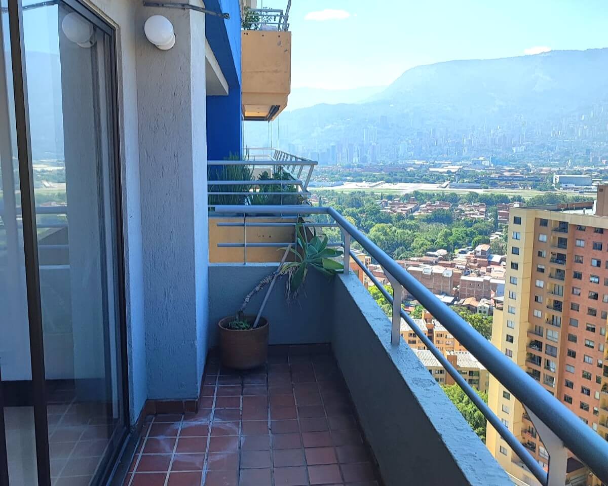 Penthouse Dúplex En Venta Loma De Los Bernal Belén Medellín