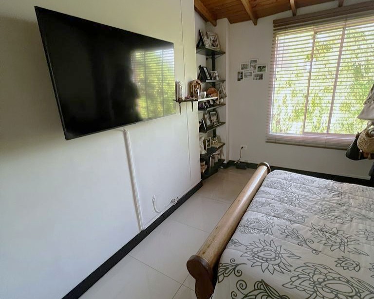 Apartamento En Venta Loma San Julian El Poblado Medellín