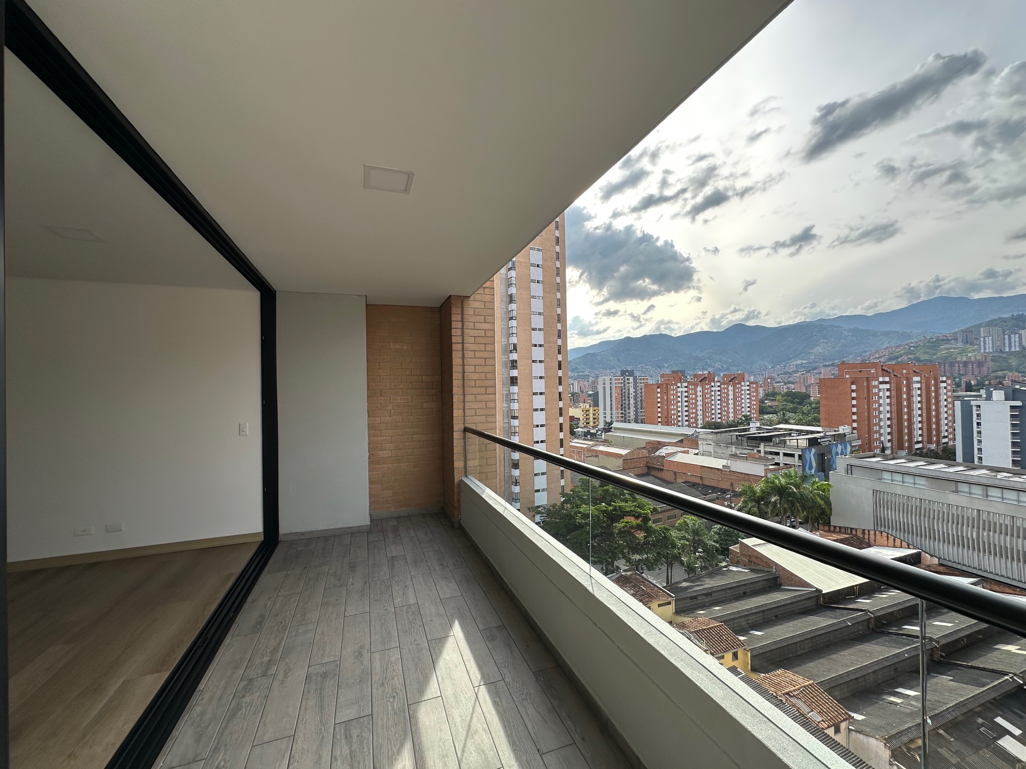 Apartamento En Venta Los Colores Medellín