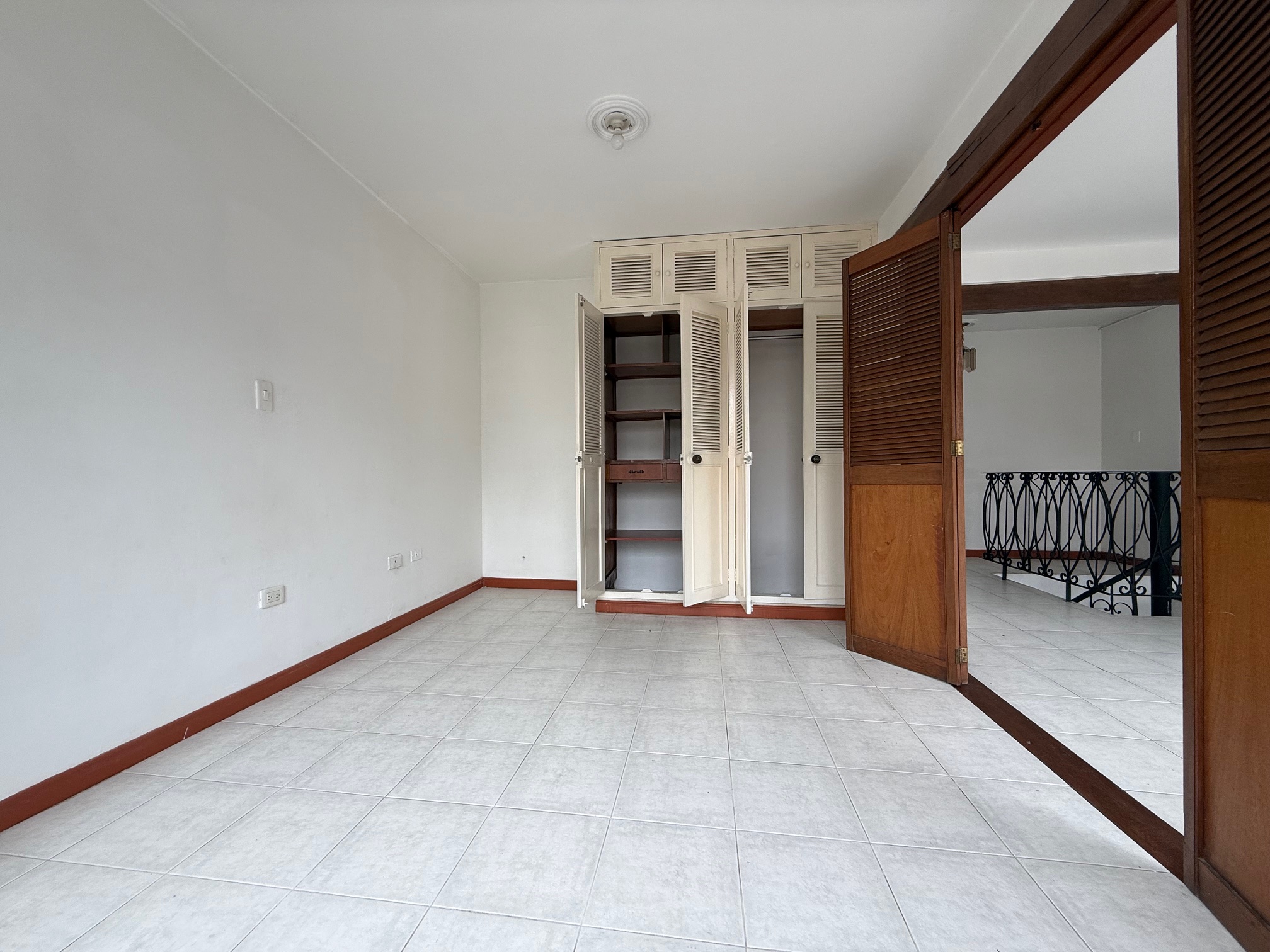 Apartaestudio En Venta Belén Rosales Medellín