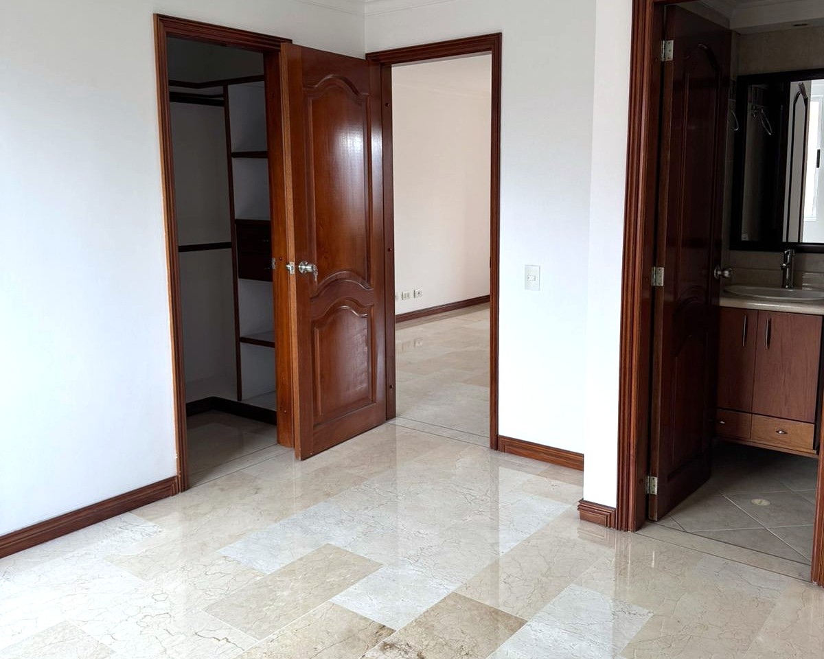 Apartamento En Venta Segundo Parque De Laureles Medellín Antioquia