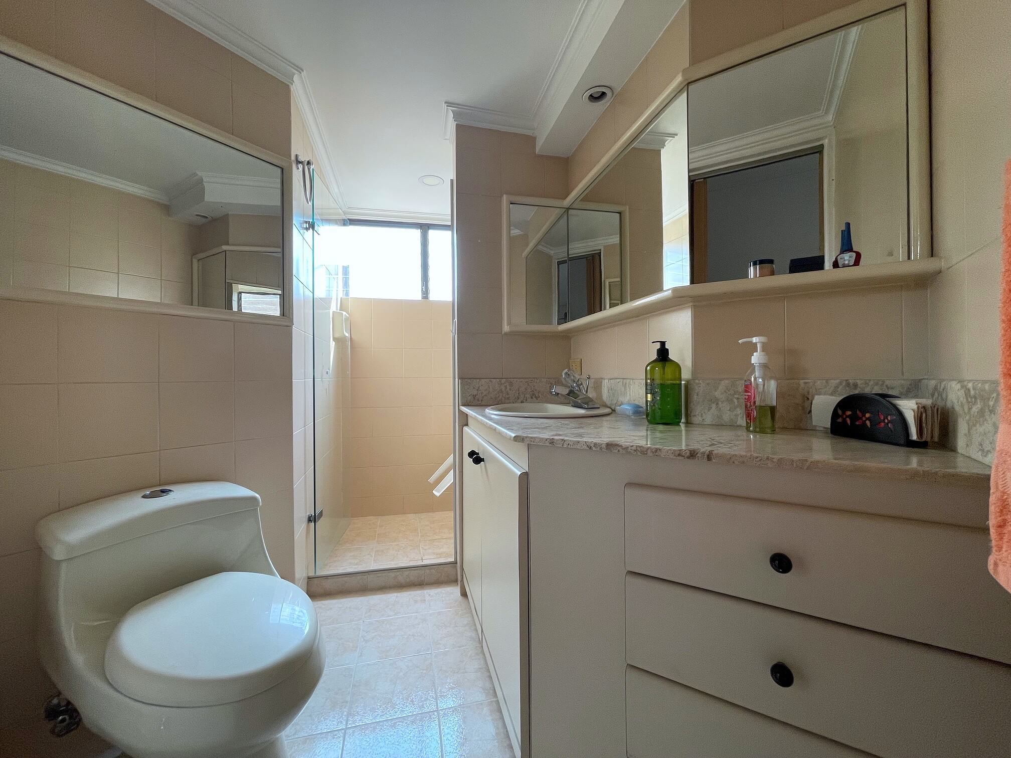 Apartamento En Venta Laureles Medellín