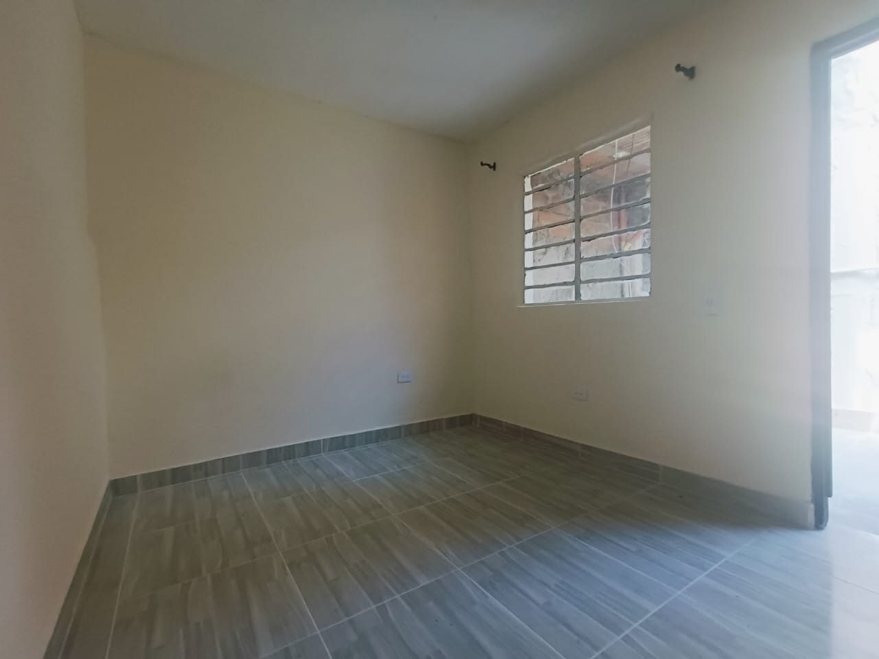 Casa En Venta En Castilla Medellín