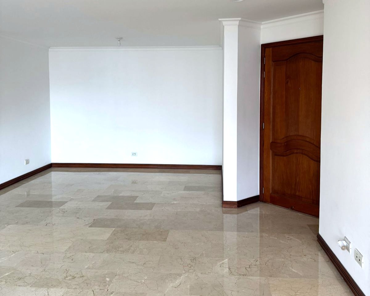Apartamento En Venta Segundo Parque De Laureles Medellín Antioquia