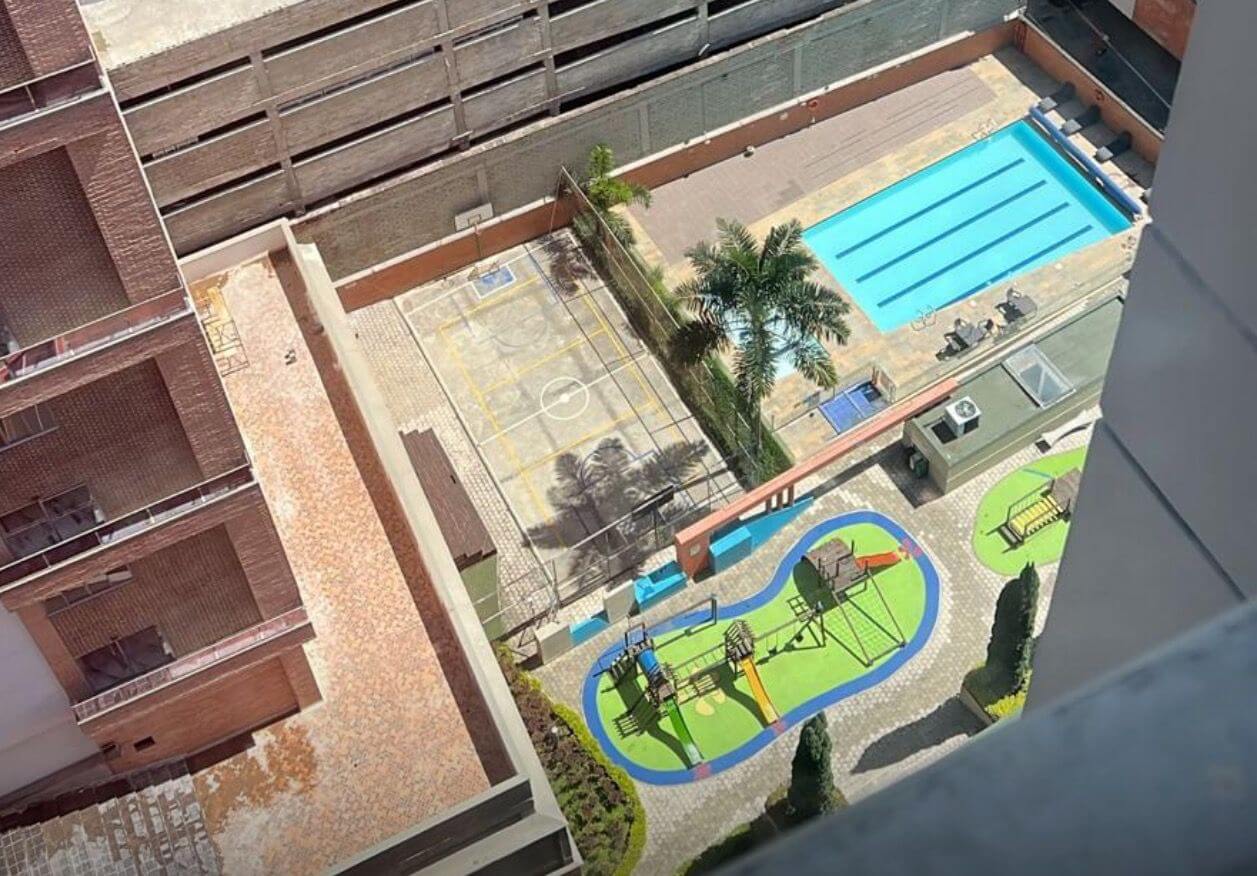Apartamento En Venta Los Colores Medellín Antioquia