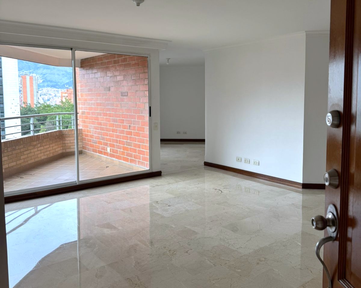 Apartamento En Venta Segundo Parque De Laureles Medellín Antioquia