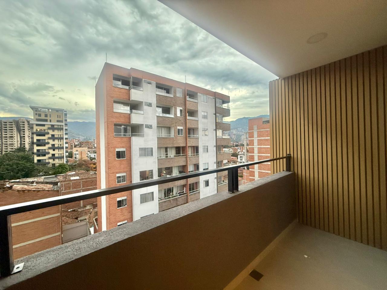 Apartamento En Arriendo Segundo Parque Laureles Medellín Antioquia