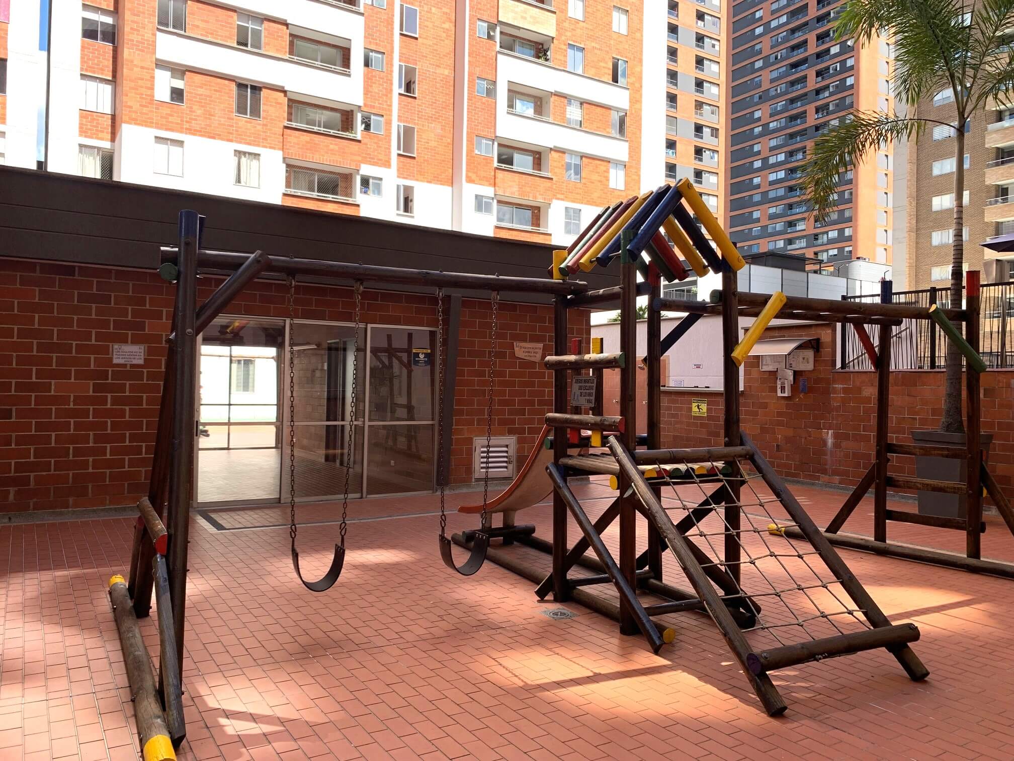 Apartamento en Arriendo Ciudad del Rio Medellín