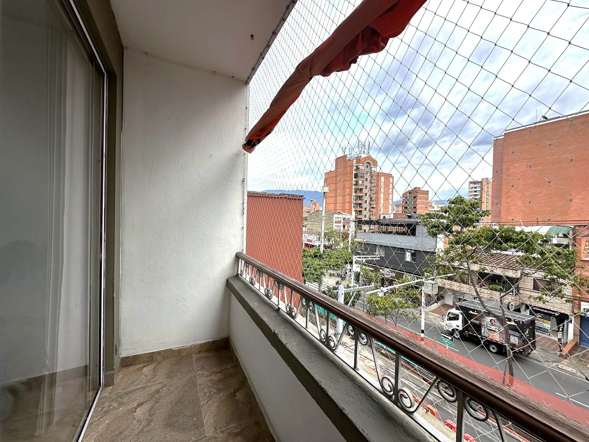 Apartamento En Venta Calasanz Parte Baja Medellín
