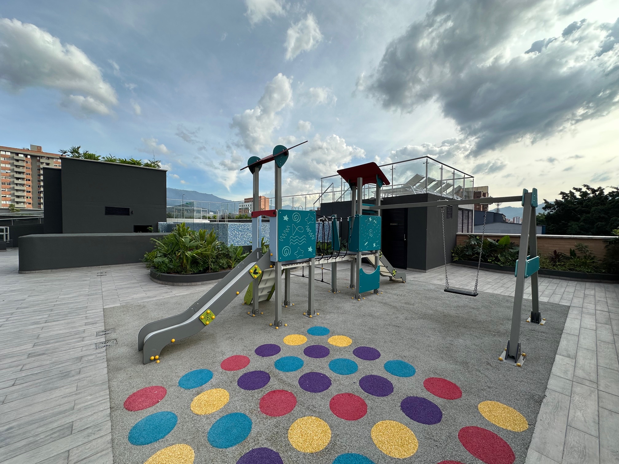 Apartamento En Venta Los Colores Medellín