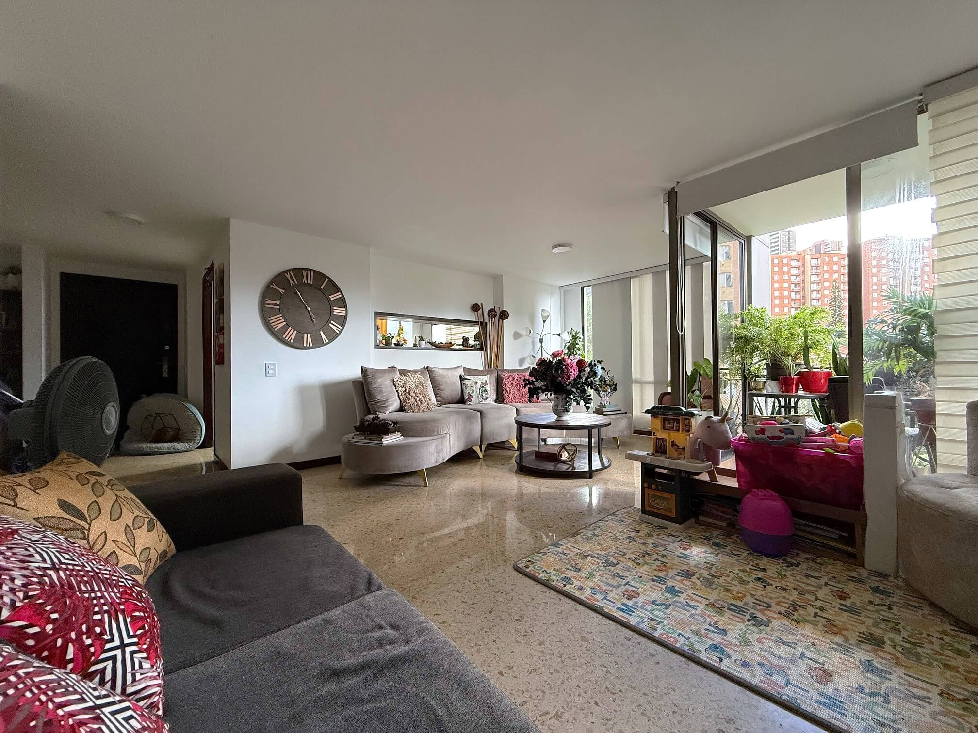 Apartamento En Arriendo Castropol Poblado Medellín