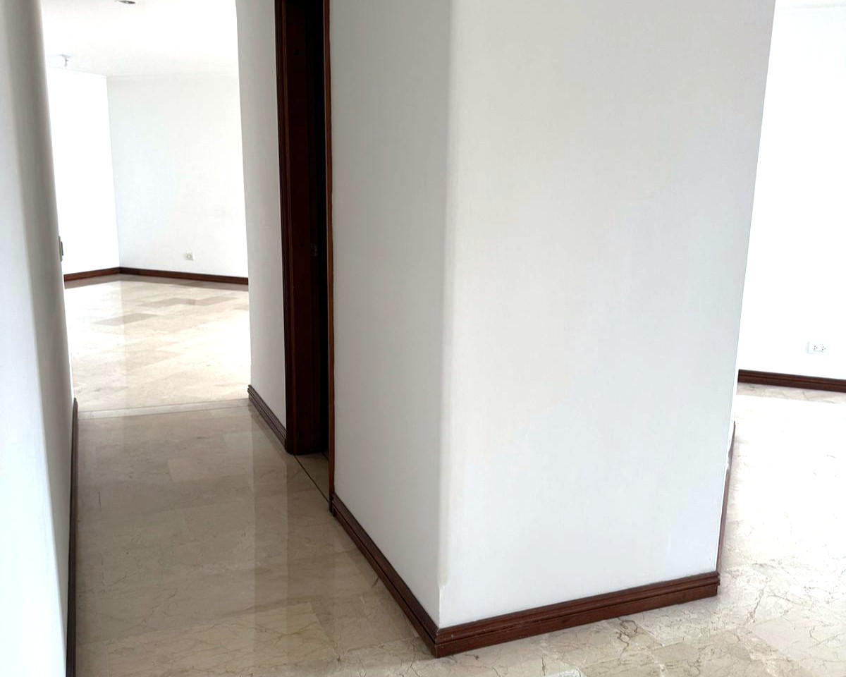 Apartamento En Venta Segundo Parque De Laureles Medellín Antioquia