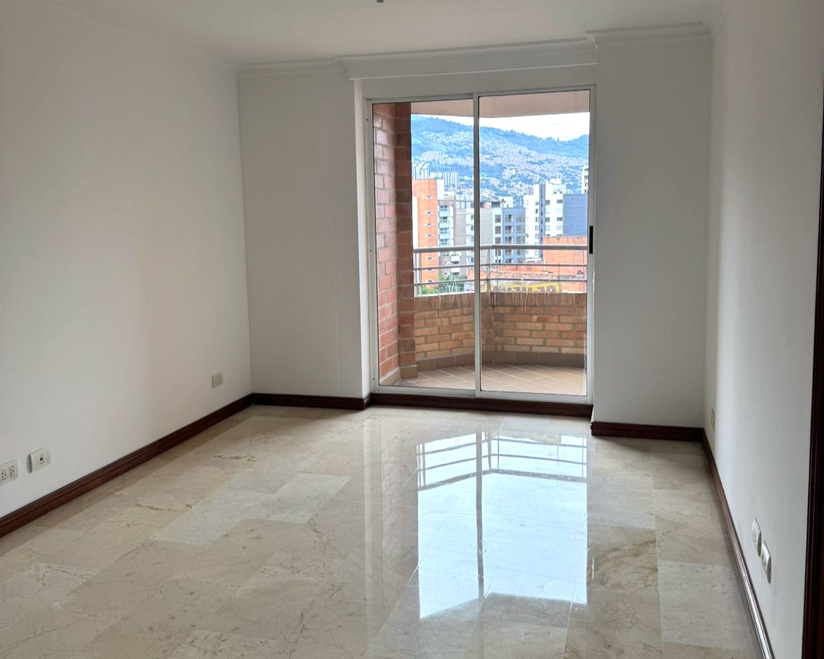 Apartamento En Venta Segundo Parque De Laureles Medellín Antioquia